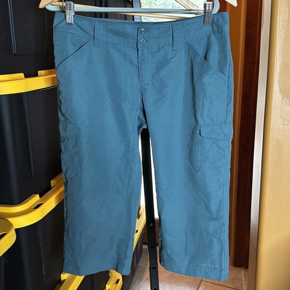 Columbia Women's Saturday Trail II Knee Pant Water & Stain Resistant Teal Size 4 - Picture 3 of 8